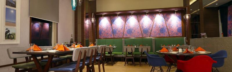 Holiday Inn Express Chennai Old Mahabalipuram Road מראה חיצוני תמונה