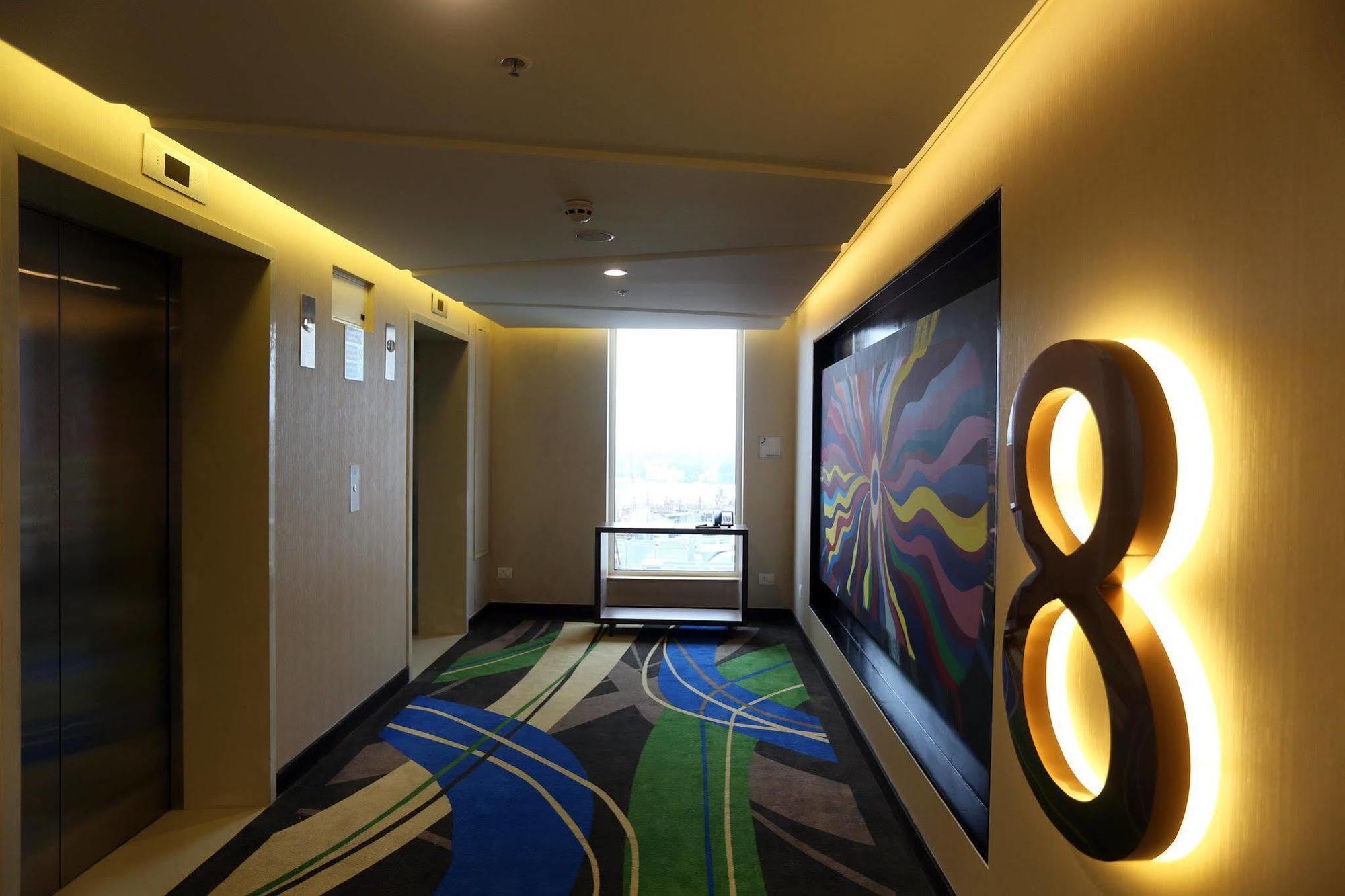 Holiday Inn Express Chennai Old Mahabalipuram Road מראה חיצוני תמונה